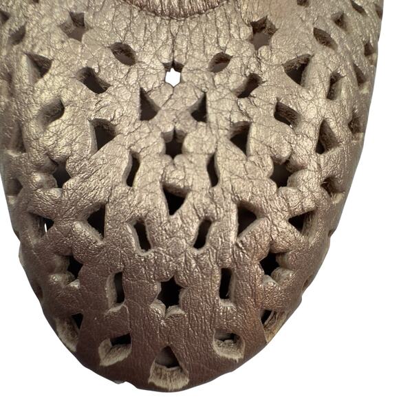 Arche Lilly Laser Cut Leather Butter Soft Metallic Ballet Flats Women's 38/7.5-8 - Picture 3 of 11